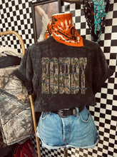 Load image into Gallery viewer, Camo Howdy Tee

