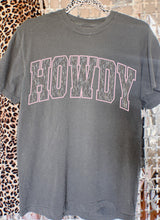 Load image into Gallery viewer, Camo Howdy Tee
