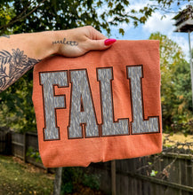 Load image into Gallery viewer, Camo Fall Tee
