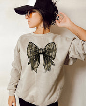 Load image into Gallery viewer, Camo Bow Tee
