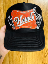 Load image into Gallery viewer, Howdy Trucker Hat
