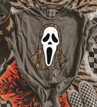 Load image into Gallery viewer, Camo Ghost tee
